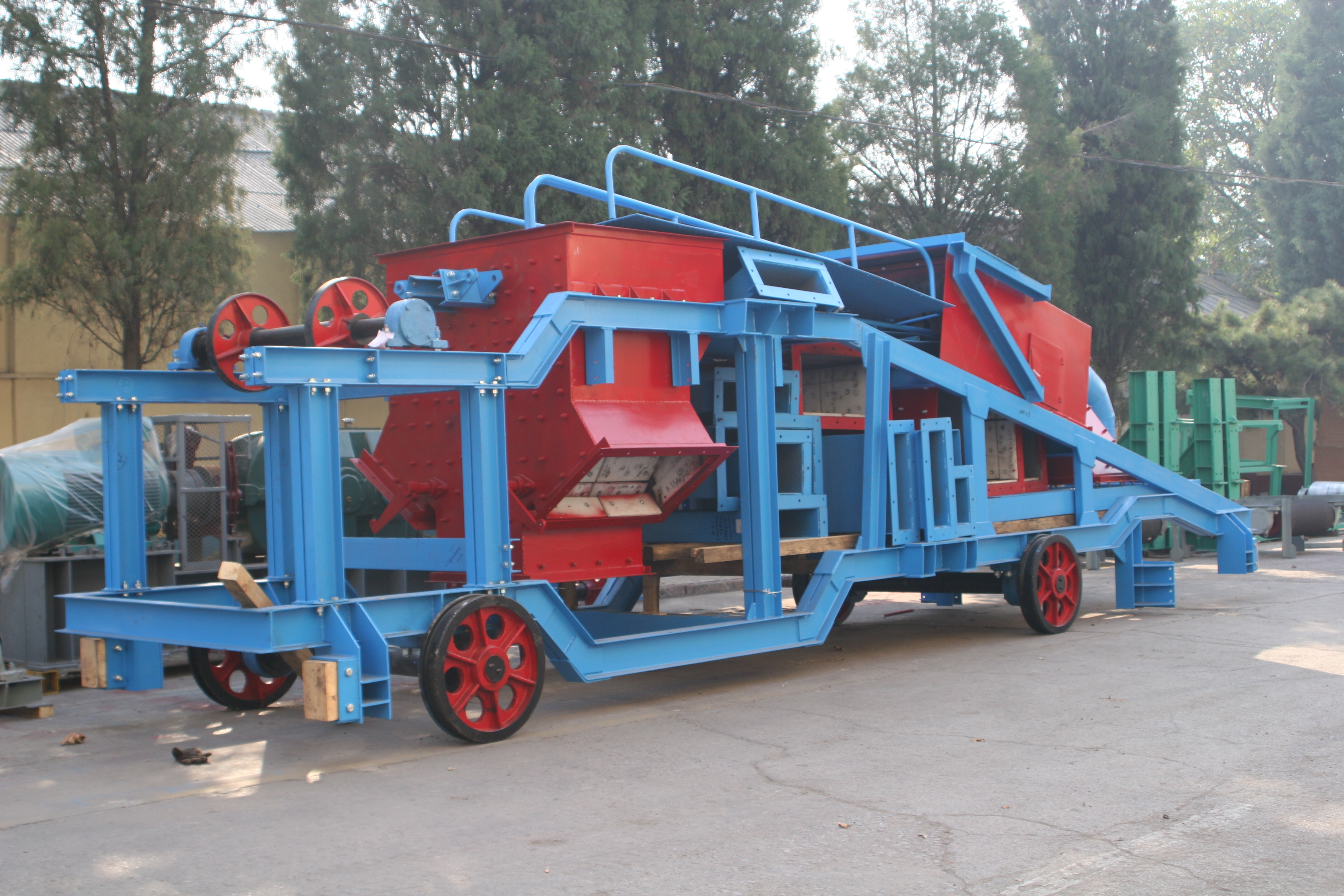 重型环保卸料车