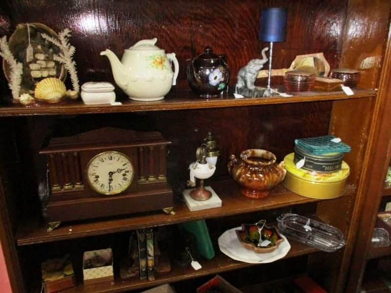 Antique Items  AT Allen Antique Mall Chicago Rd, Allen, MI