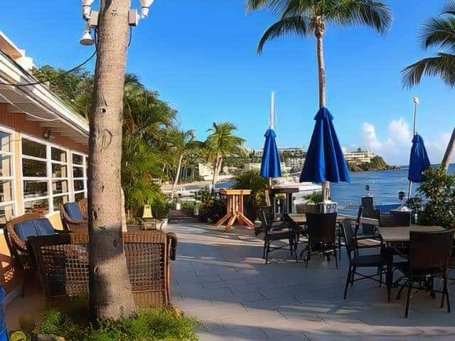 Bolongo Bay Resort