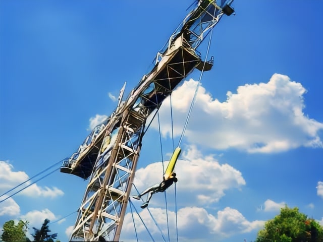 Bungee Tower at Mount Hood Skibowl Oregon
