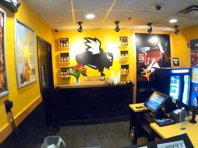 BWW GR1 Restaurant
