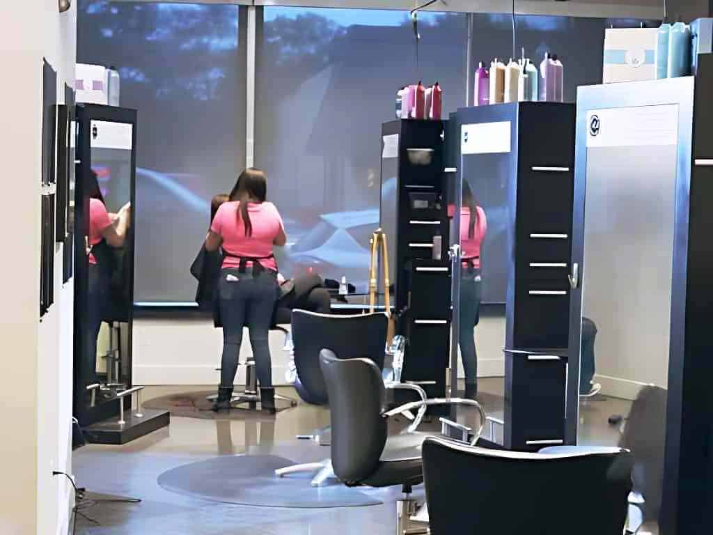 Casa De Bella Salon And Spa