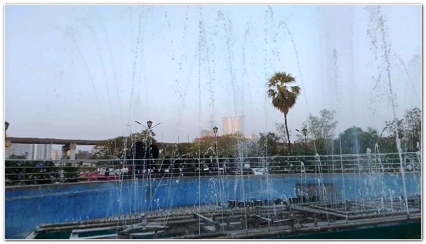 chota kashmir in mumbai goregaon