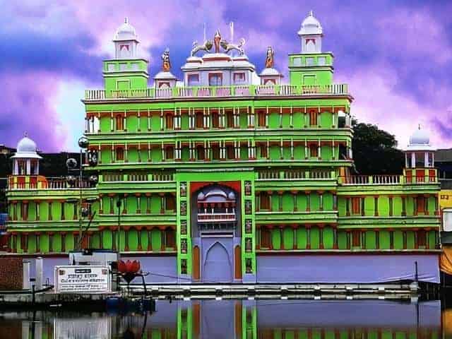 College Square Sarbojonin Durgotsab Committee pandal decoration 