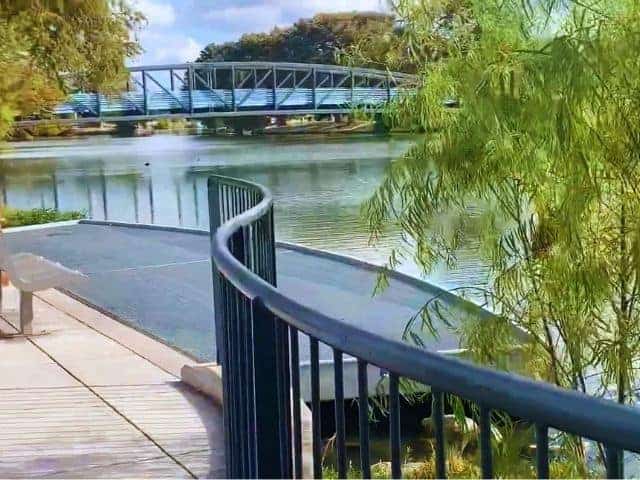 Elmendorf Lake Park
