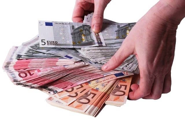 5 and 50 Euros