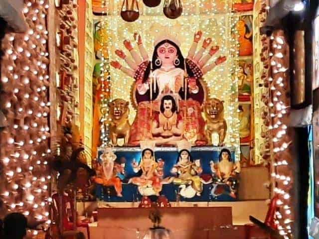 Hatibagan Nabinpally Sarbojanin Durgotsav.