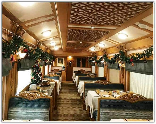 Inside The Deccan Odyssey- Travel across India in supreme Luxury