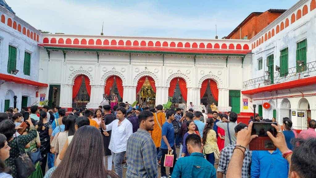 12 Bonedi Barir Durga Puja Kolkata 2025: Heritage Houses Guide