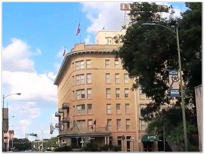 The Crockett Hotel