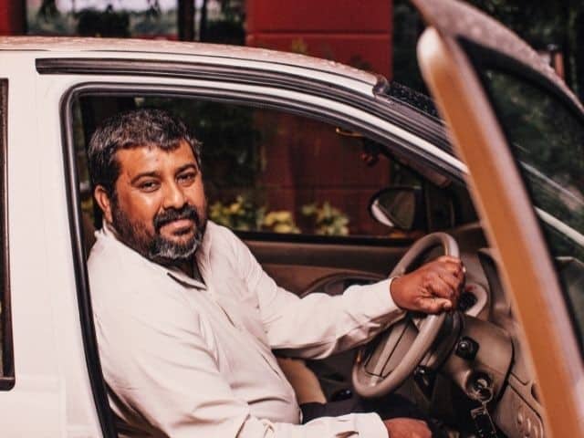 Tipping car cab and taxi drivers in India