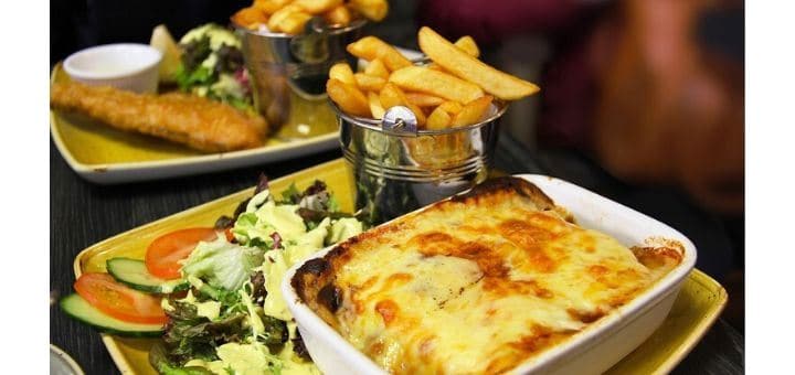 Irish Lasagne Beef Food Meal & Fries