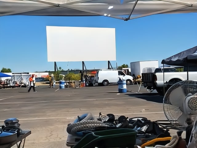 West Wind Glendale 9 Drive-In